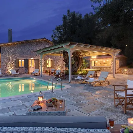 Leda * Sivota (Lefkada)