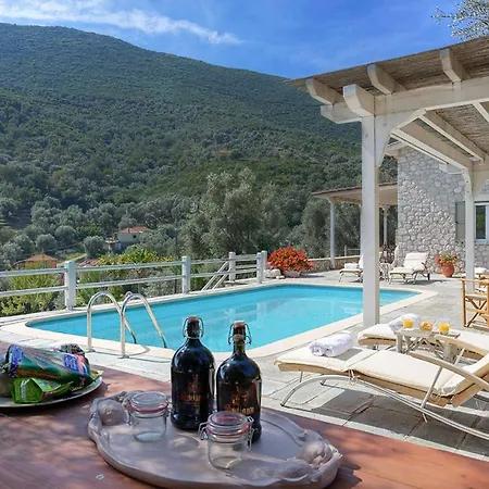 Leda * Sivota (Lefkada)