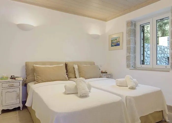 Leda Villa *